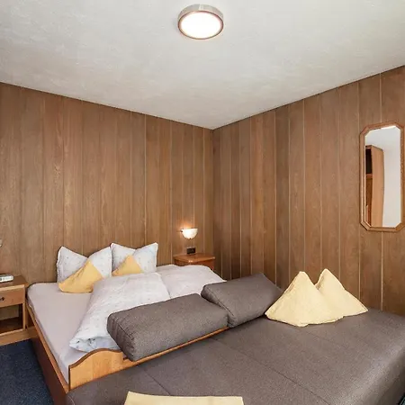 Fenderhof * Ζόλντεν